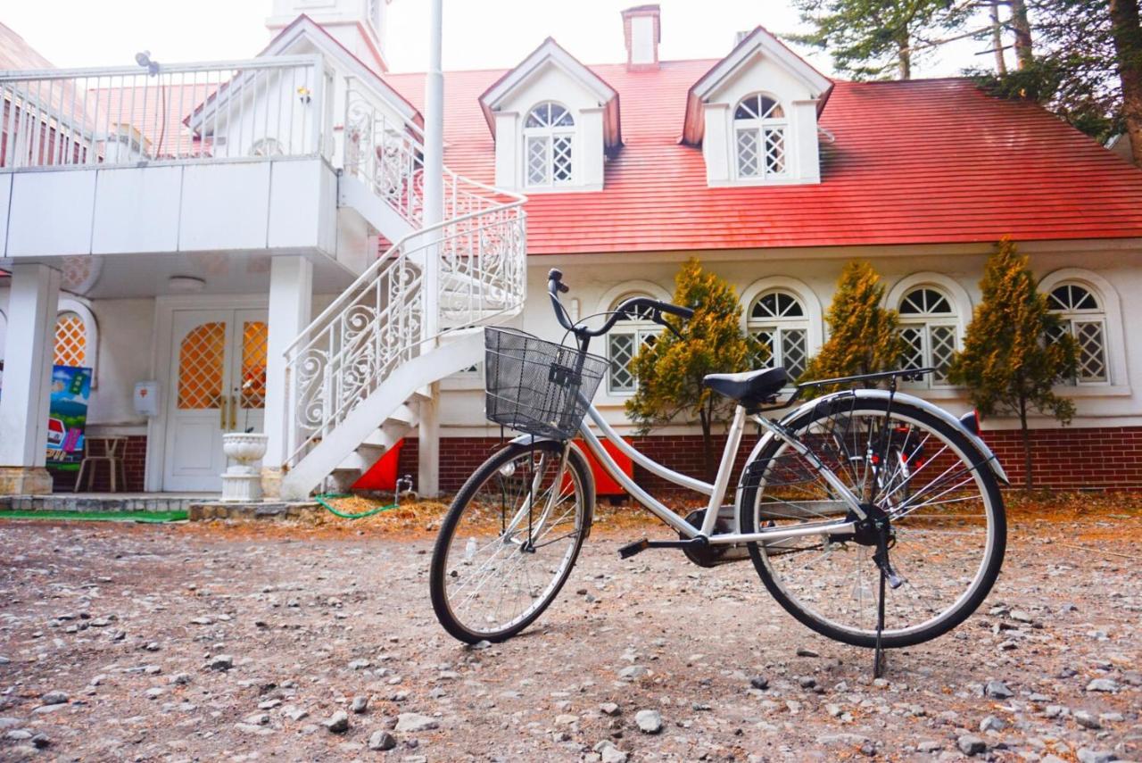 คารุยซาวะ เพนชั่น ซาโตะ โนะ นุกุโมริ Villa คารุอิซาว่า ภายนอก รูปภาพ